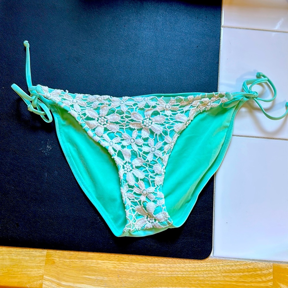 Swim bottoms